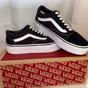 Old Skool Platform Vans - Women